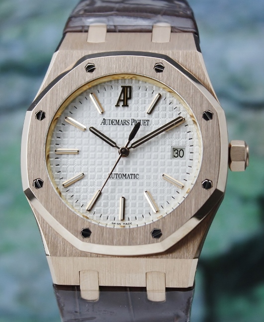 (image for) Like New Audemars Piguet 18K Rose Gold Royal Oak 39MM / 15300OR.OO.D088CR.02